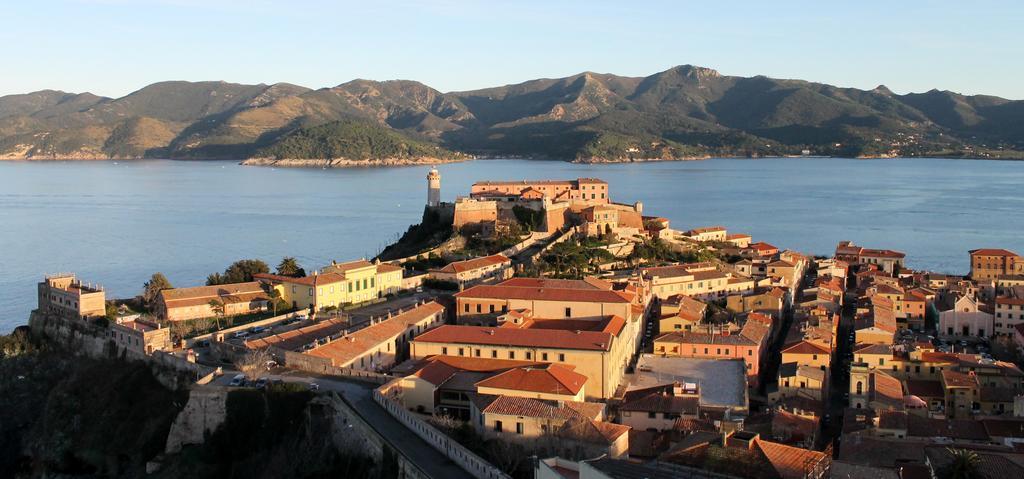 Appartamenti Bellavista By Helloelba Portoferraio Exterior photo