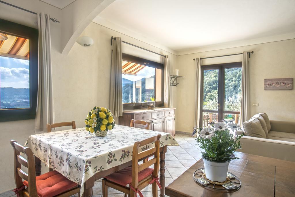 Appartamenti Bellavista By Helloelba Portoferraio Exterior photo